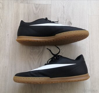 SÁLOVÉ BOTY vel. 44 zn. NIKE - 2