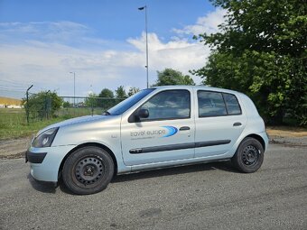 Renault clio - 2