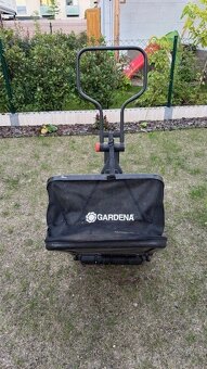 Vřetenová sekačka GARDENA 400 - 2