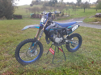 Yamaha YZ85 - 2