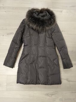 Delší dámská zimní bunda - M/ L vel. - 2