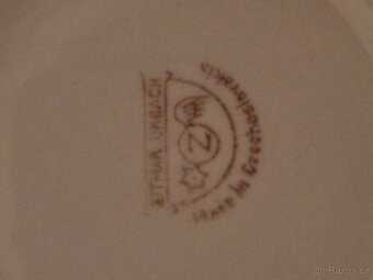 Prvorepubliková kameninová mísa Ditmar Urbach pro prababičce - 2