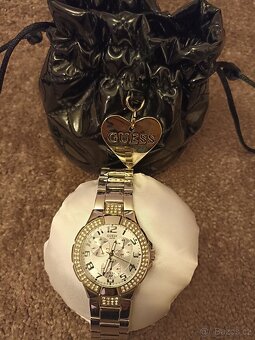 Dámské hodinky Guess - 2