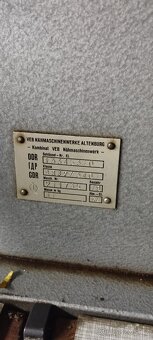 Šicí stroj na kůži - 2