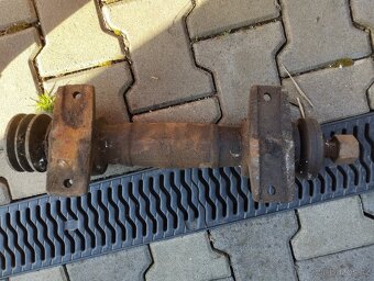 Hřídel na cilkularku - 2