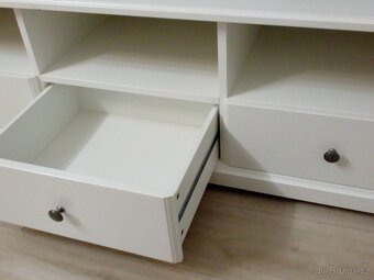 TV stolík Ikea Liatorp - veľmi dobrý stav - 2