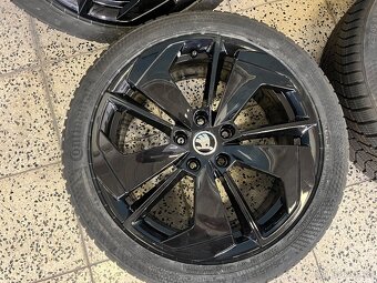 OCTAVIA RS 4  ZIMNÍ SADA❄️ - 2