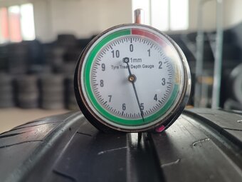 235/55 R18 CONTINENTAL (2019) - 2