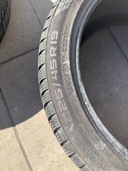 Zimní 225/45/R19 Nokian Tyres - 2