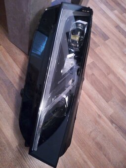 Světlo Matrix Octavia 4 - 2