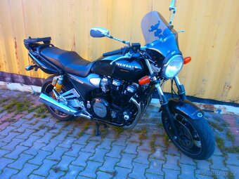 Yamaha XJR 1300 - 2