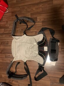 Ergobaby adapt geo black - 2