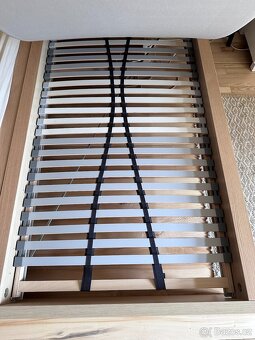 postel MALM IKEA 90x200, rošt Lonset a matrace Morgedal - 2