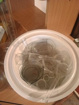 Laboratorní pomůcky - 2