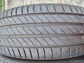 195/65/16 letní pneu MICHELIN 195 65 16 - 2
