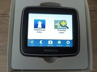 Prodám Navigace TomTom+ Kameru Lamax - 2