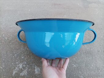 Smaltovaný modrý vandlík, průměr 35 cm - 2