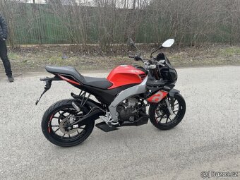 Aprilia tuono 125 - 2