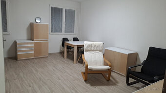 Variabilní obývákový nábytek s jídelním stolem - 2