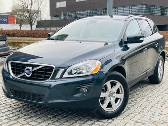 Volvo XC60 2.4 D5 4x4 151KW MANUÁL 1.MAJITEL NAVI SERVISKA - 2