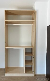 Vysoká šatní skříň 263 cm - 2