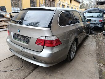 BMW e61 530xd lci (díly ) - 2