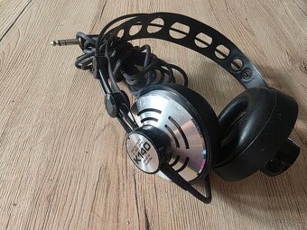 AKG K 140 - 2