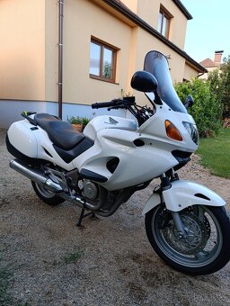 Honda NT 650 Deauville - 2