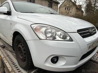 Kia Ceed 1.4i náhradní díly - 2