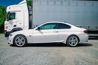 BMW E92 325d 2010 - 2