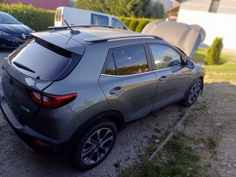 Kia stonic 1.0 turbo hybryd - 2