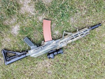 AK04 - 2