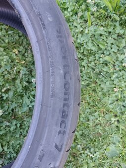 Continental 245/35/20 - 2