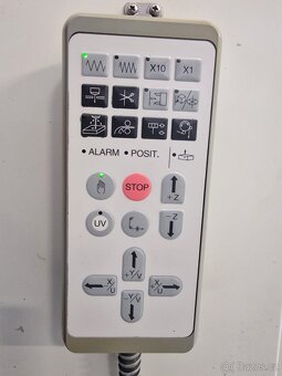Drátová řezačka Mitsubishi, model FA20VS - 2