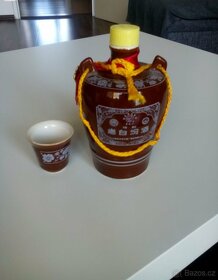 Keramická čínská nádoba - 2