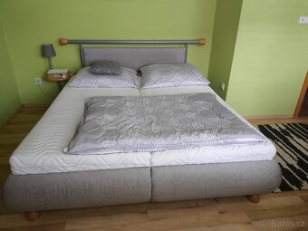 Prodám manželskou postel (letiště) - 2