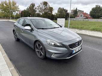 Volvo V40 2.0 D4 R-Design - 2