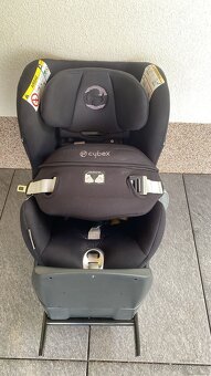 Otočná autosedačka CYBEX - 2