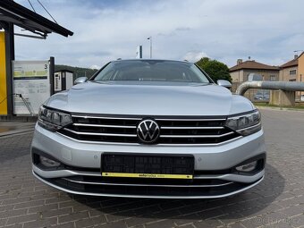 VW Passat Variant 2.0 TSI 140kW DSG ACC 5/2022 151 200 km - 2