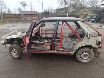 Karoserie felicia s rámem - 2