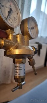 Redukční ventil - vzácné plyny - 2