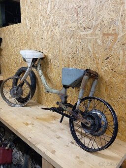 Jawa pionýr 21/555 - 2