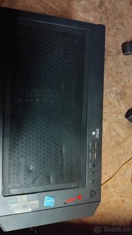 Prodám pocitac na prohlizec - 2