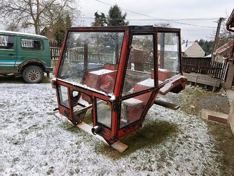 Kabina Zetor - 2