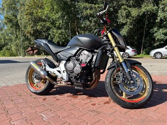 Honda CB600FA Hornet 75 KW 2012 - 2