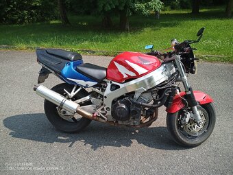 Honda SC33 900rr - 2