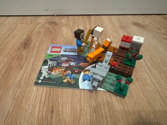 Lego minecraft 21162 - 2