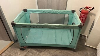 Campingová přenosná postýlka - 2