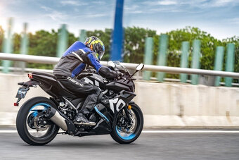 Taromotoro Supersport 125 od 16 let - 2