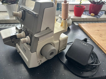 Prodám overlock Brother - 2